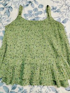Chic Green Floral Pleated Cami Top