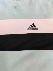 sports tshirt