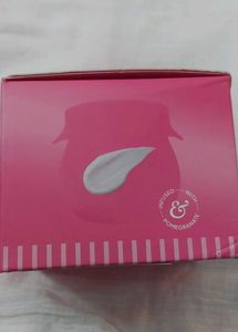 Dot &amp; Key Pomegranate &amp; Peptide Moisturizer