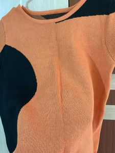 Orange &amp; Black Color Block Knit Top