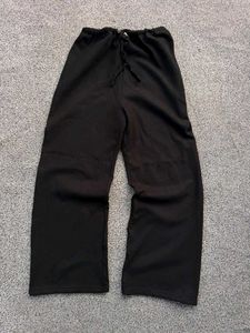 Black Sweatpants - Comfortable & Relaxed