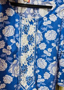 Blue Floral Embroidered Kurta