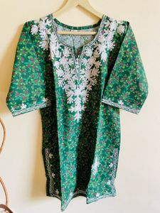 Green Embroidered Kurta