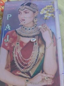 Exquisite Kundan & Pearl Choker Necklace Set