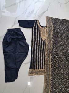 Elegant Black &amp; Gold Salwar Suit 3pc xl