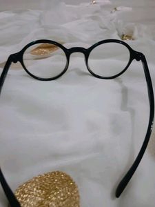 Round Glasses