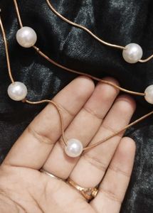 beeds necklace