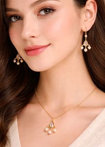 Elegant Pearl &amp; Crystal Jewellery Set