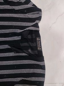 Stylish Striped abaya