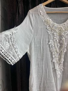 White Pearl Embellished Kurta
