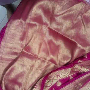 Vibrant Pink Saree with Gold Motif