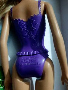 Barbie doll with freebies lots