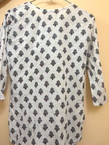 Women's White Printed Kurta