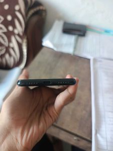 Smartphone fully working No Issues free new buds