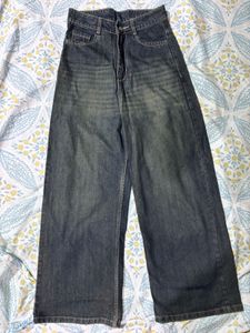 baggy jeans