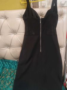 Chic Black Bodycon Mini Dress
