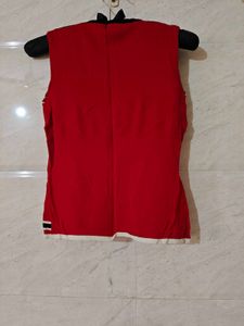 Red &amp; Black Sleeveless Top