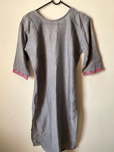 Stylish Grey Embroidered Kurta