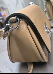 combo Beige Button-Up Top and bag