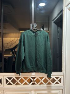 H&M Women Pullover Green Crewneck, Bust-40/42