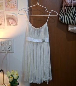 Chic Cream Pleated Dress/top