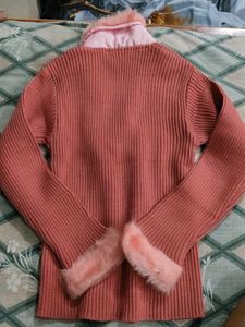 Chic Pink Cardigan with Fur Trim