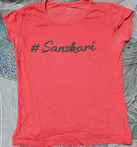 Set of two t shirts