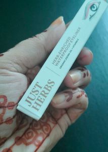 Brand new Just Herbs pink🩷 eyeliner