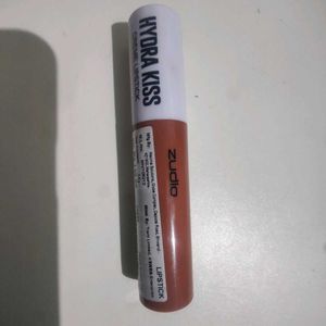 3 Lipsticks From Zudio Click It Hi-Shine Range