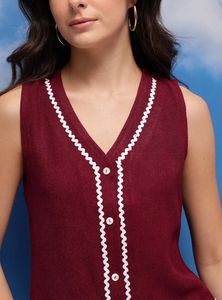 Maroon Sleeveless V-Neck Top