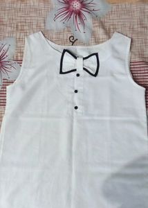 Sleeveless Korean Top