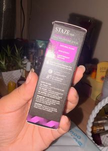 Staze Cheek Me Out Multipurpose Stick