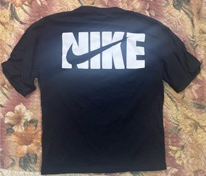 Nike Black T-Shirt (cropped)