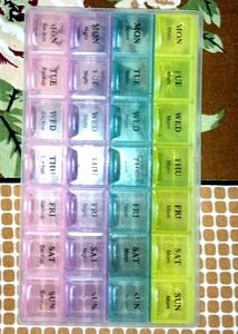Weekly Medicine Holder