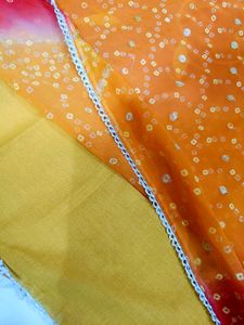 🇳🇿💫🎀Exquisite Ombre Saree with Embellishments