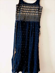 Nyra Cut Kurta Set