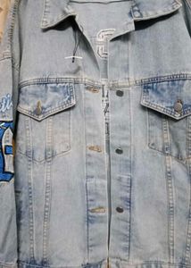 Trendy Light Wash Denim Jacket
