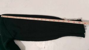 Vintage-Style Collared Cardigan