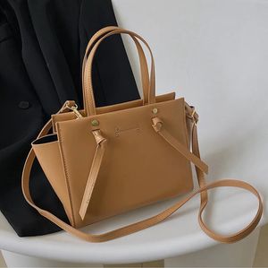 Large Capacity Tote Bag