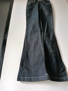 long bootcut highwaisted jeans