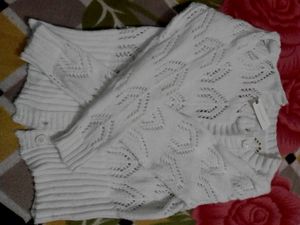 New White Fancy Swetear