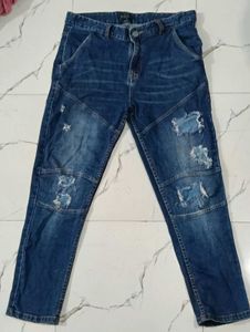 Stylish Ripped Blue Denim Jeans for Men