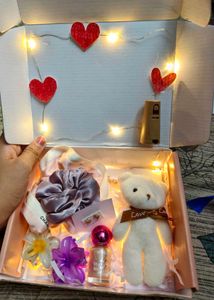 Cute Gift Box with Hair Accessories
