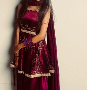 Elegant Purple Embroidered Kurta Set