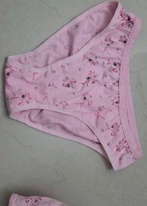 Cute Pink Floral Bra &amp; Panty Set