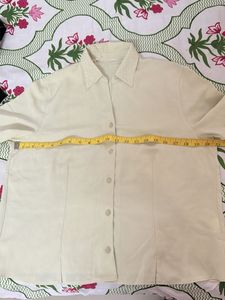 Pale Yellow Collared Short Sleeve Shirt