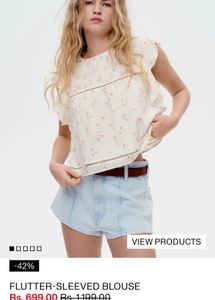 Floral Flutter-Sleeved Blouse