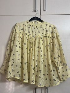 Flowy Floral Print Chiffon Blouse