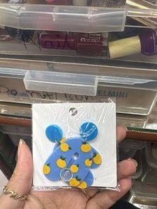 Earrings any1