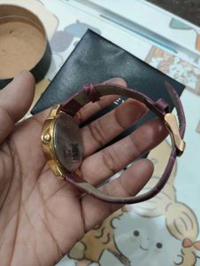 Stylish Helix Women's Watch